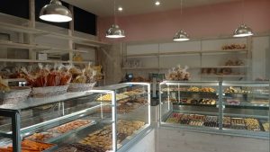 mobili-su-misura-bologna-biscotteria-Sambri-1