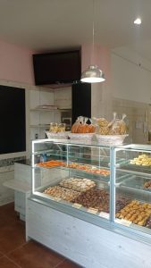 mobili-su-misura-bologna-biscotteria-Sambri-4