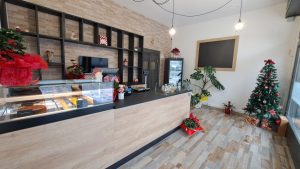 mobili-su-misura-per-pasticceria-choccosale-4